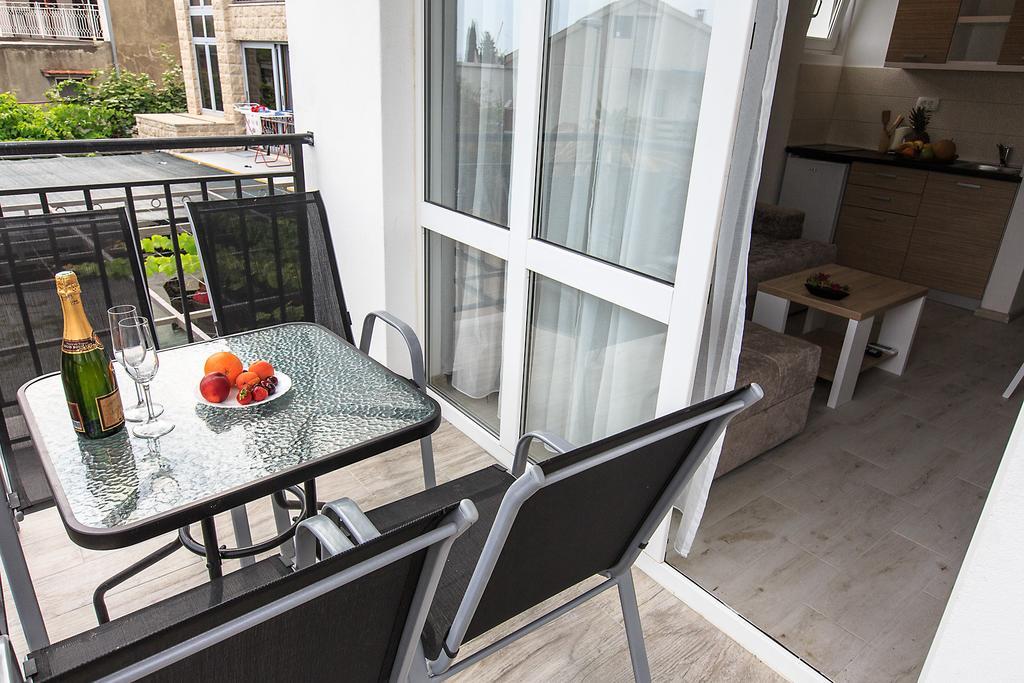 Apartments Saric Бар Екстер'єр фото