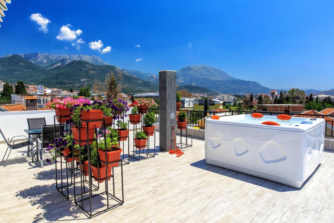 Apartments Saric Бар Екстер'єр фото