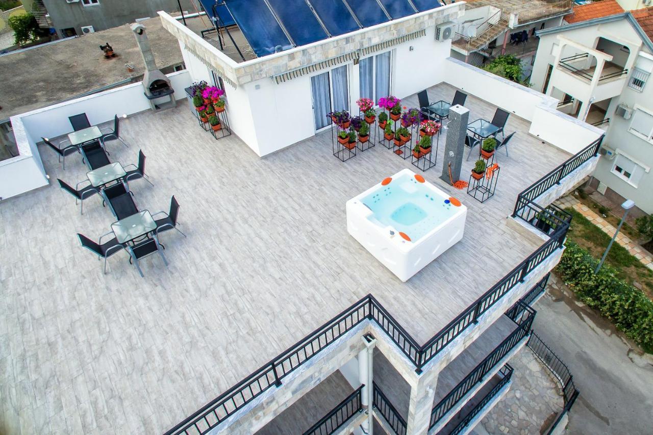 Apartments Saric Бар Екстер'єр фото